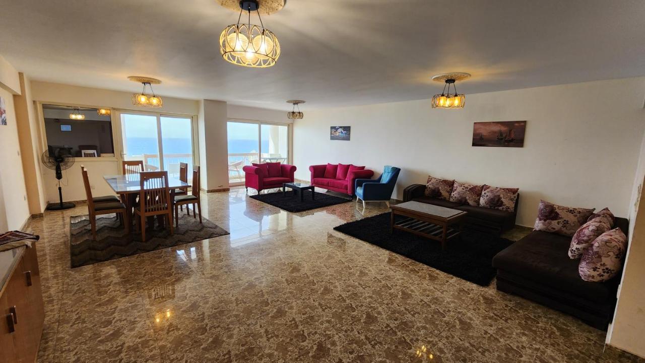 Apartmán Midpoint Sea View - Families Only Alexandrie Exteriér fotografie